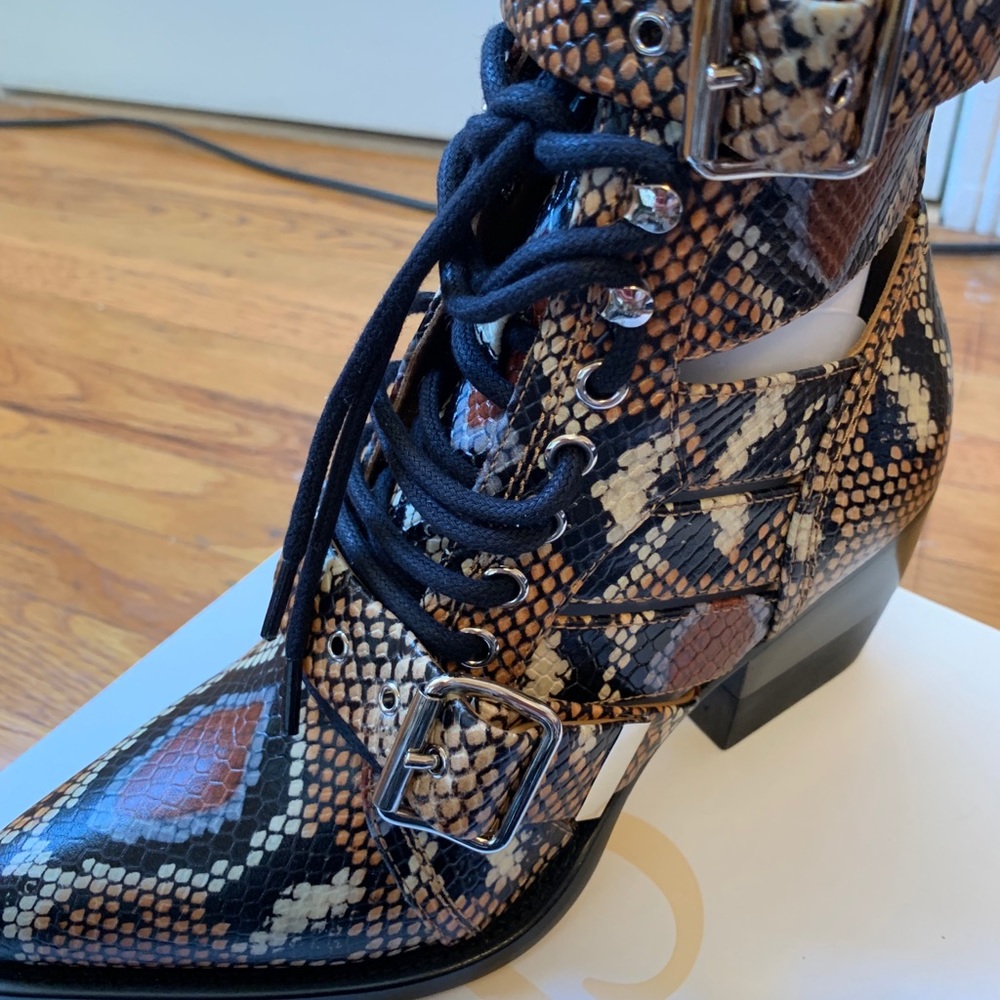 BNIB Chloe Women's Rylee Ankle Boots Sz 7 RARE - Picture 6 of 8